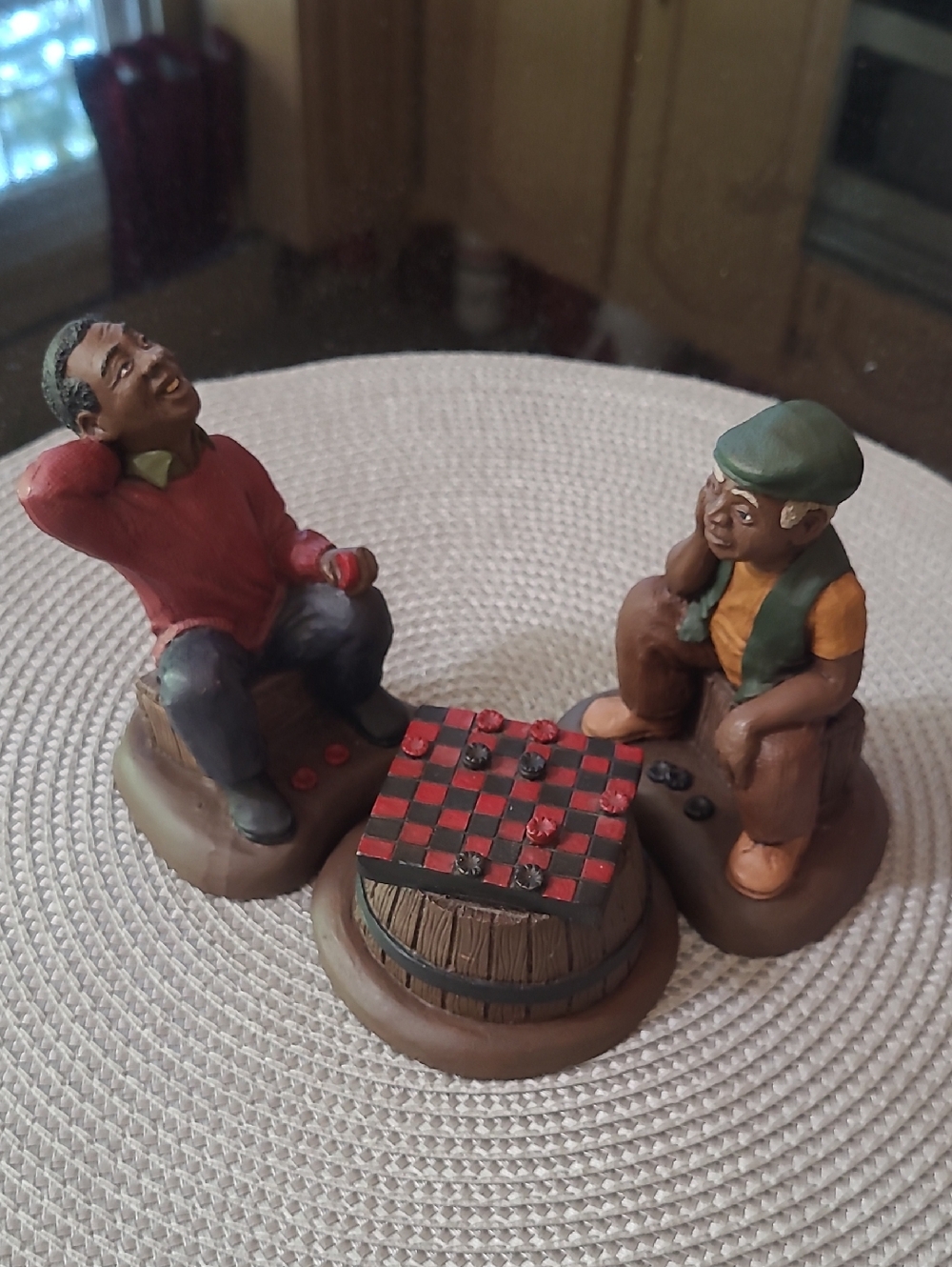 Friends & Checkers Figurines